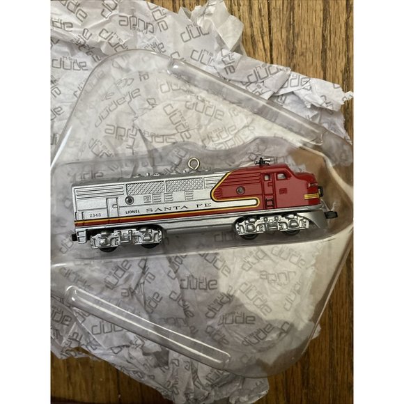 1997 Hallmark Keepsake Ornament 1950 Santa Fe F3 Diesel Locomotive Lionel Train - Picture 7 of 16